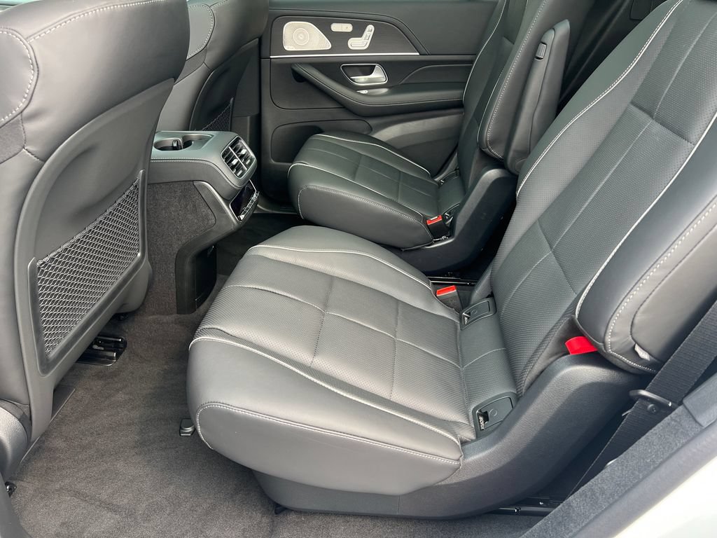 New 2026 Mercedes-Benz GLS 450 4MATIC image 26
