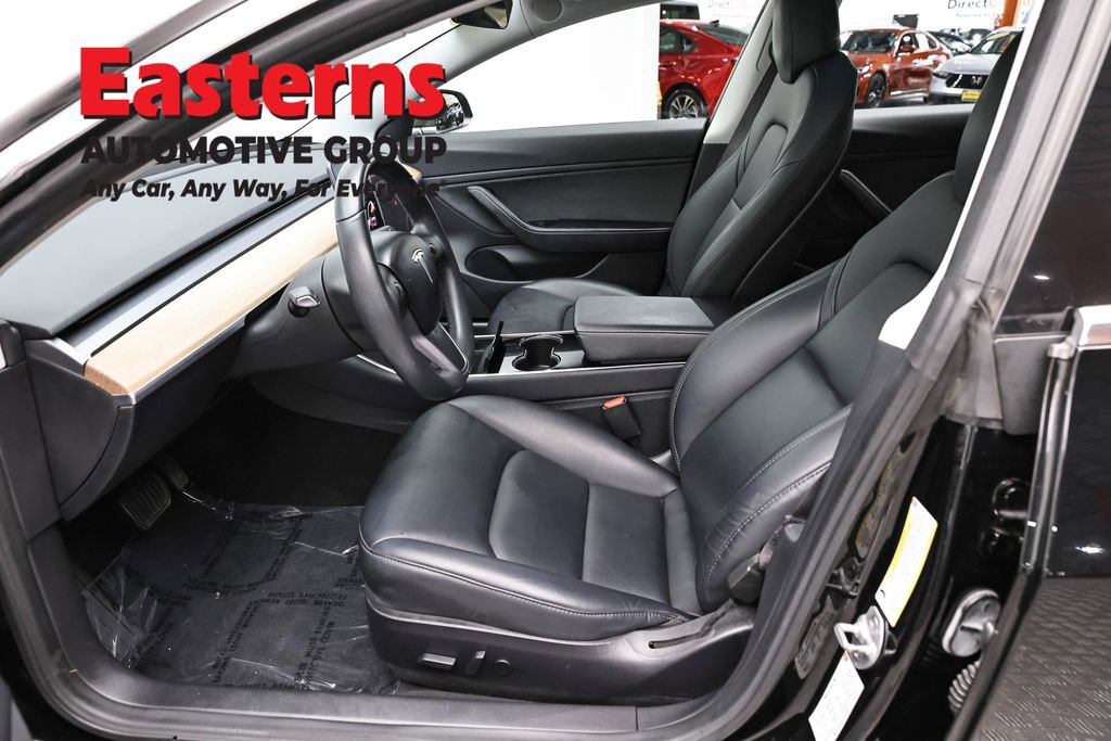 Used 2018 Tesla Model 3 Long Range image 14