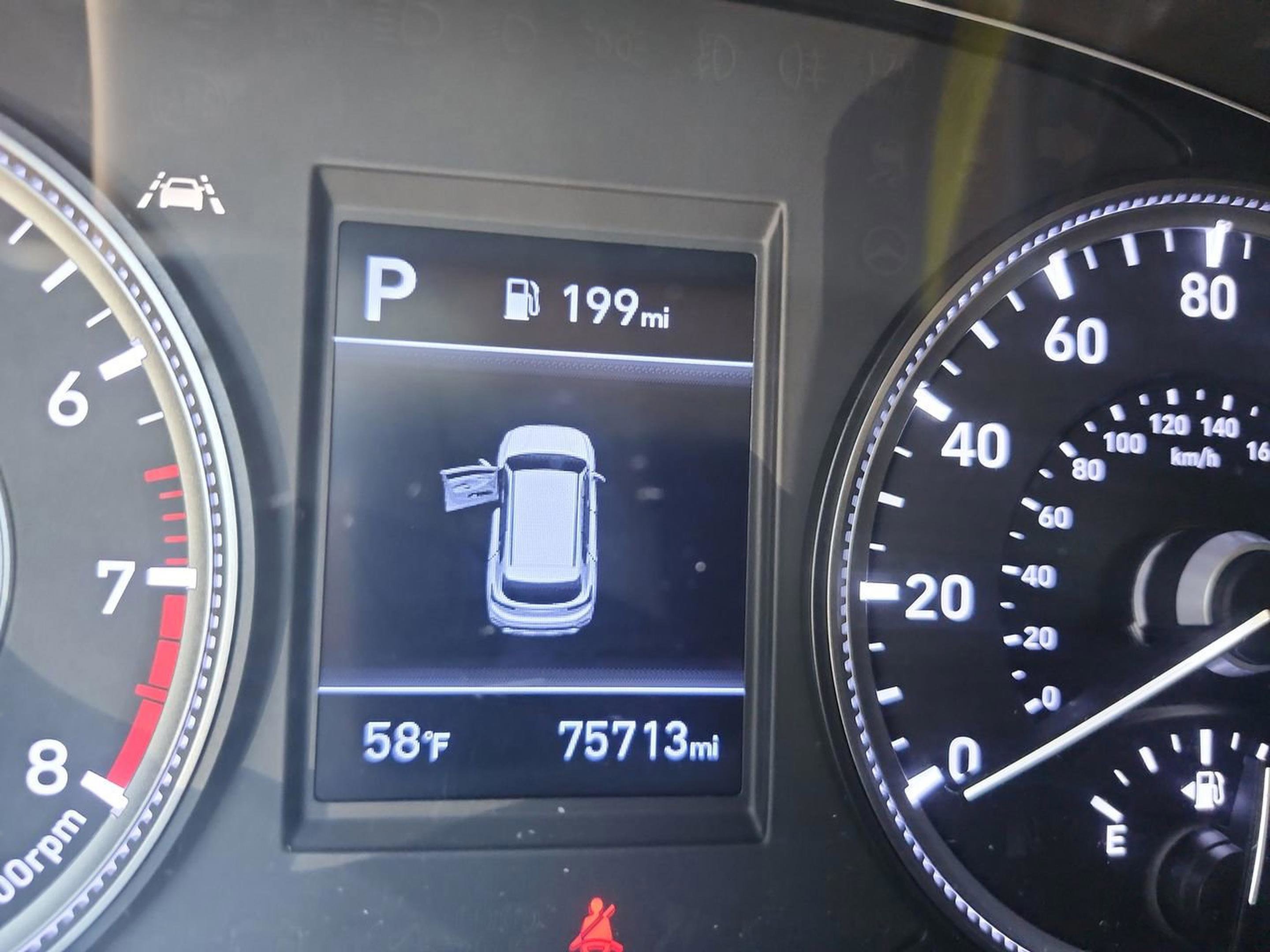 Used 2019 Hyundai Santa Fe SE image 27