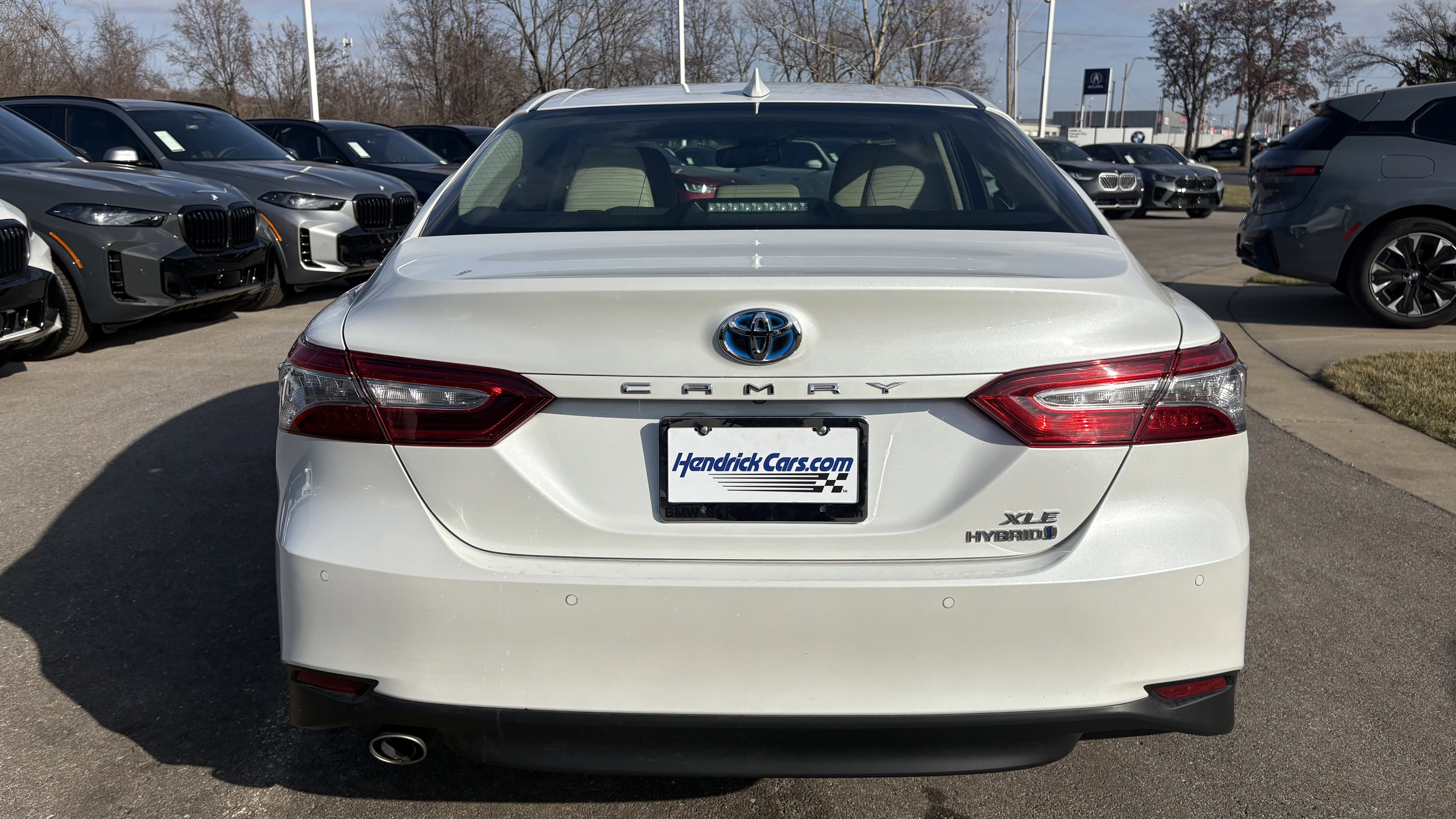 Used 2018 Toyota Camry XLE image 9