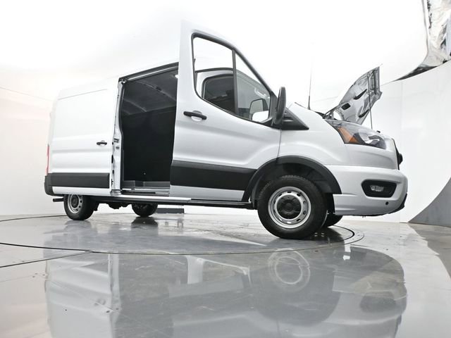 New 2026 Ford Transit 150 148 Medium Roof RWD image 36