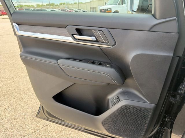 New 2026 GMC Terrain Denali AWD/4WD image 21