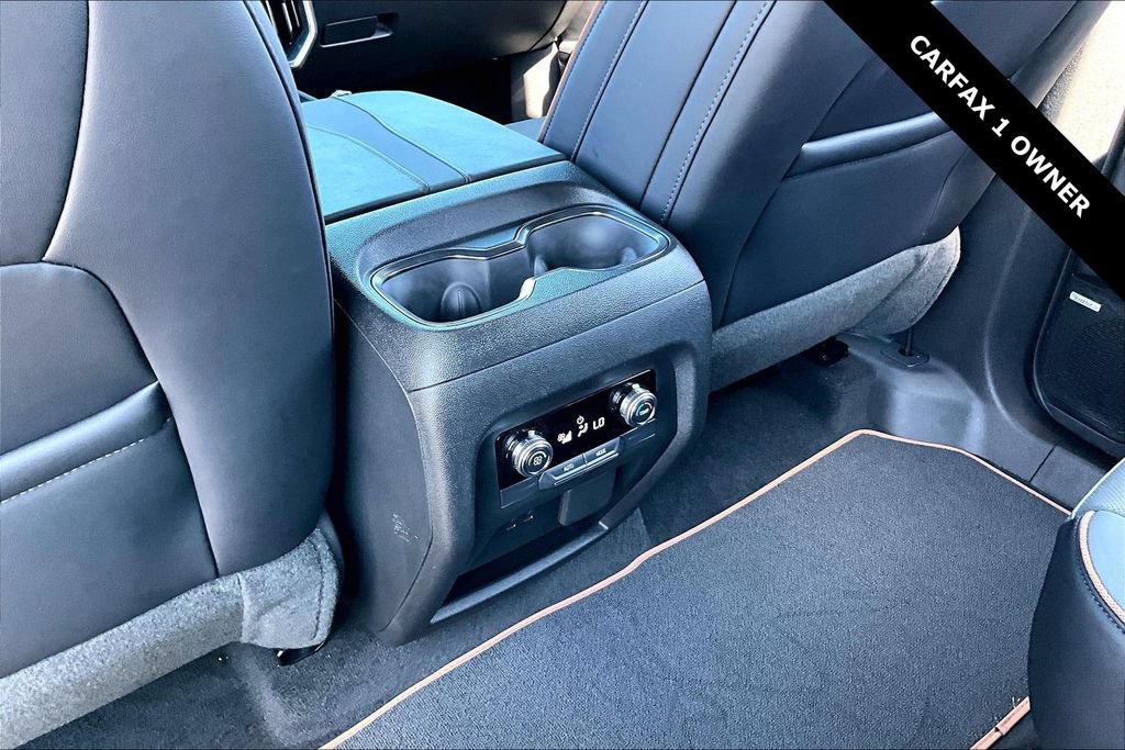 Used 2026 GMC Acadia AT4 AWD/4WD image 11