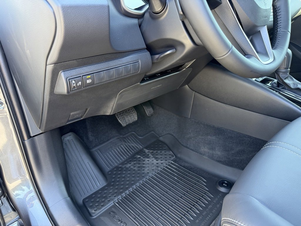 Certified 2025 Toyota Corolla XSE image 14