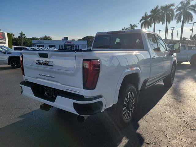 Used 2025 GMC Sierra 2500 Denali Ultimate w/ Max Trailering Package image 5