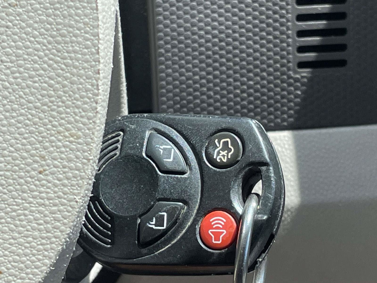 Used 2011 Ford Escape XLT w/ 202A Rapid Spec Order Code FWD image 29