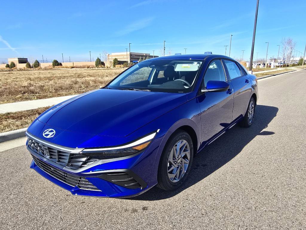 New 2026 Hyundai Elantra Blue