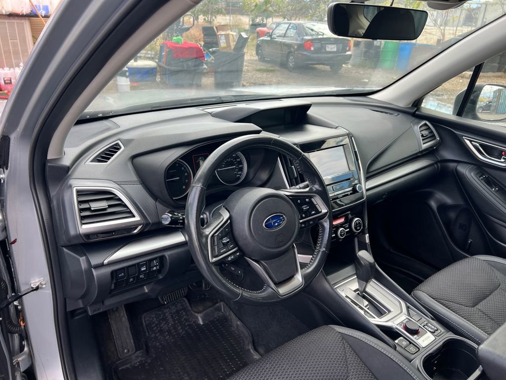 Used 2019 Subaru Forester Premium image 18