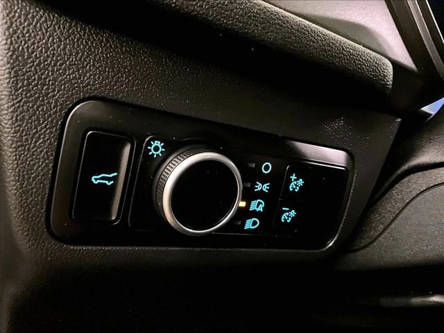 Certified 2024 Ford Escape Active AWD/4WD image 30