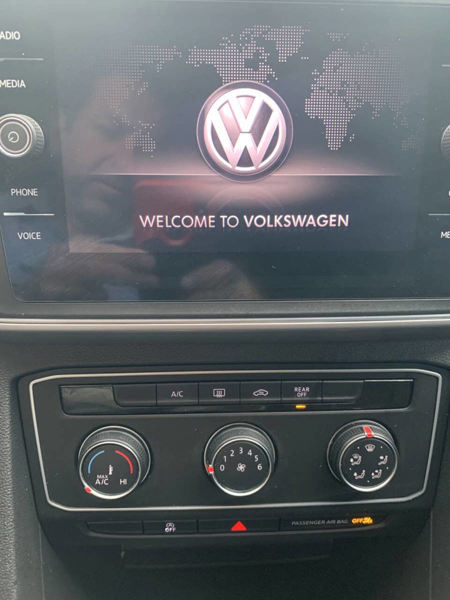 Used 2018 Volkswagen Atlas Launch Edition FWD image 18
