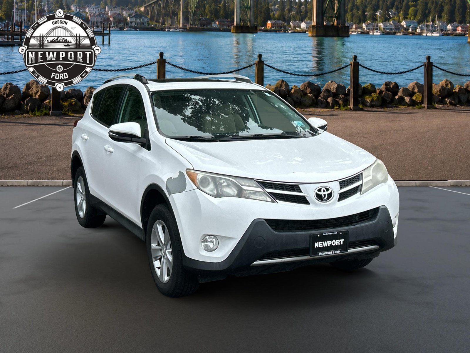 Used 2013 Toyota RAV4 XLE FWD image 1
