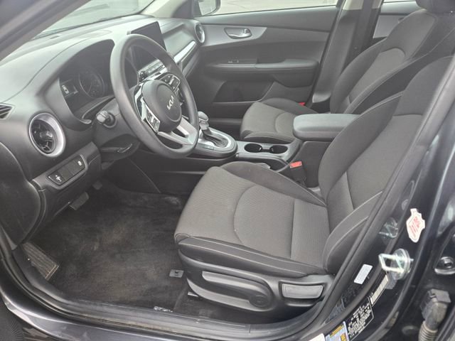 Used 2024 Kia Forte LXS image 6