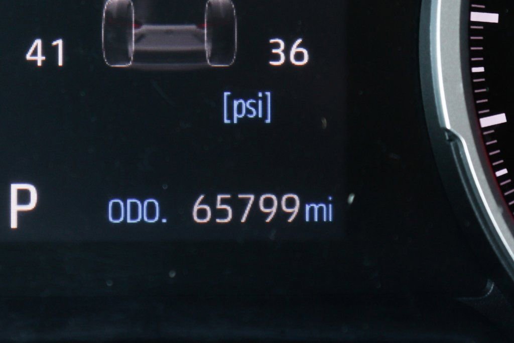 Used 2022 Toyota RAV4 XLE image 20