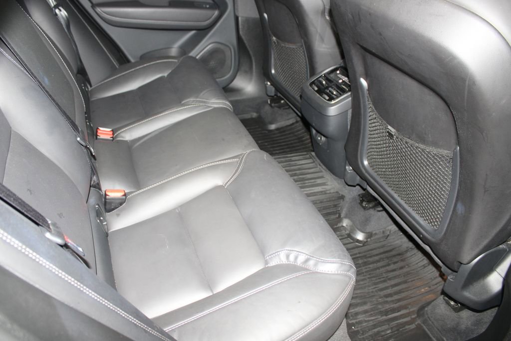 Used 2023 Volvo XC60 B6 Ultimate image 26