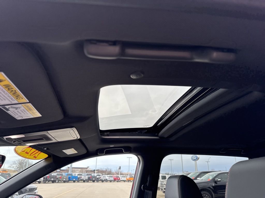 Used 2025 Honda CR-V Sport Touring image 5