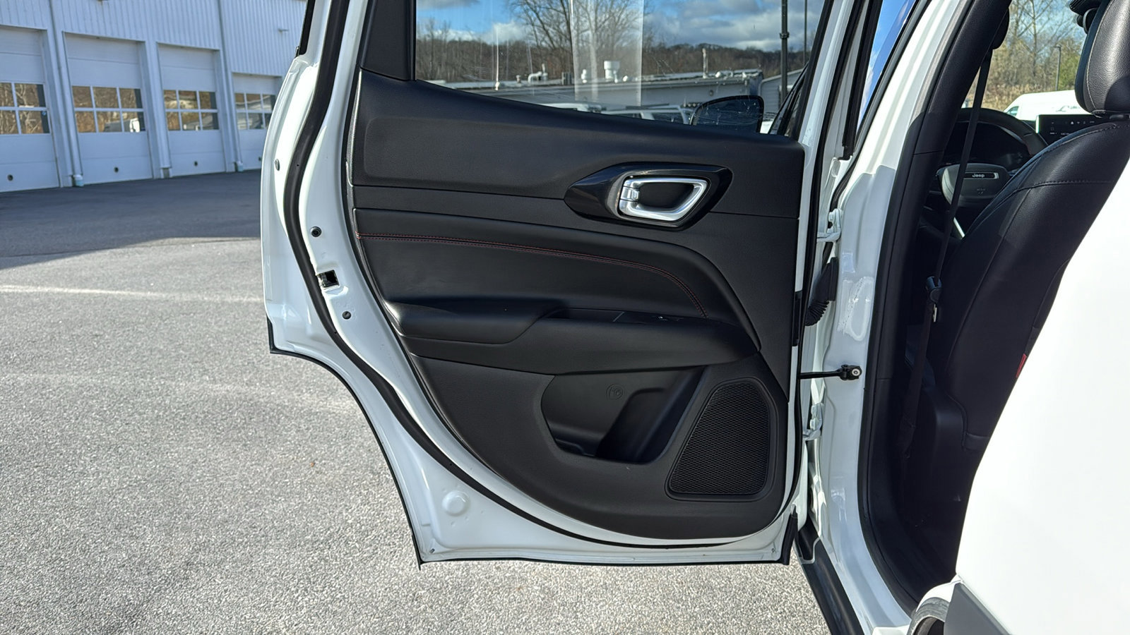 Certified 2024 Jeep Compass Trailhawk image 23