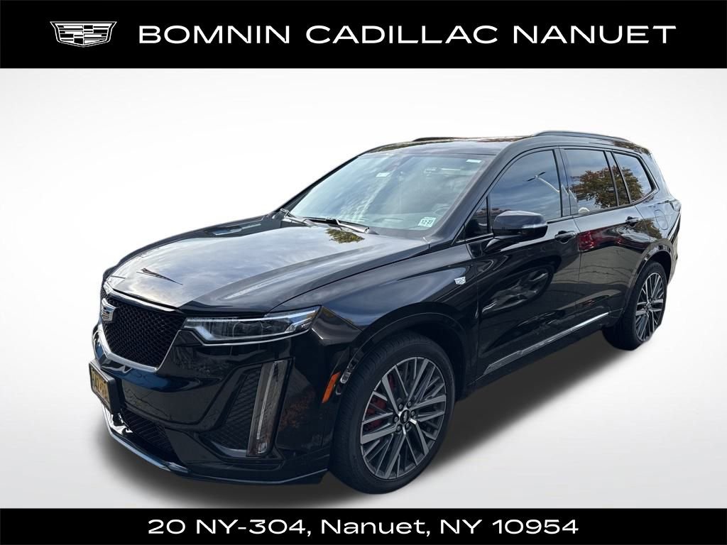 Used 2022 Cadillac XT6 Sport w/ Platinum Package