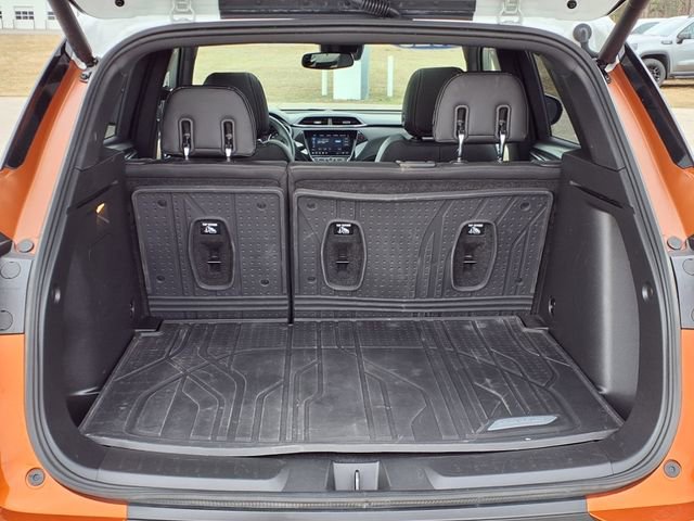 Used 2023 Chevrolet TrailBlazer ACTIV w/ Sun and Liftgate Package image 8