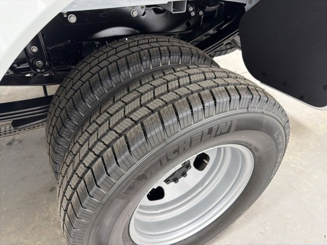 New 2026 Ford F350 XLT w/ 360-Degree Camera Package image 9