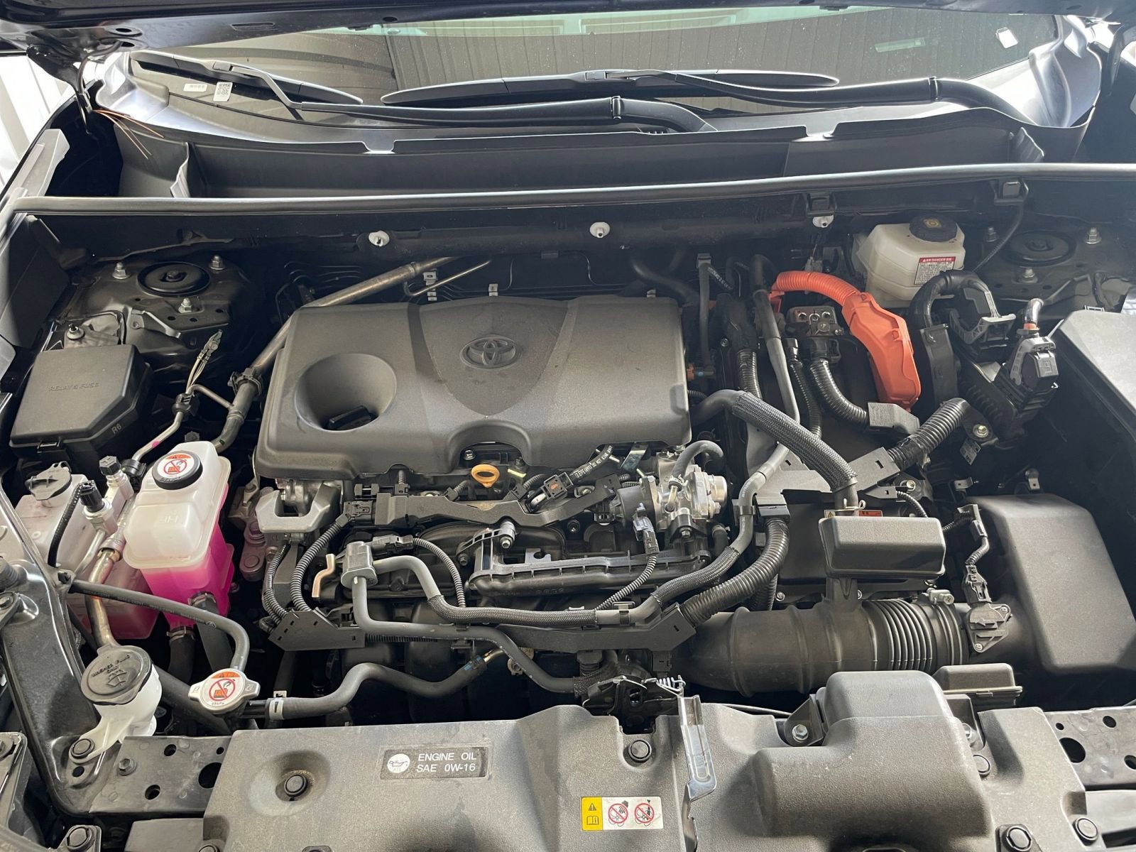 Used 2025 Toyota RAV4 LE image 31