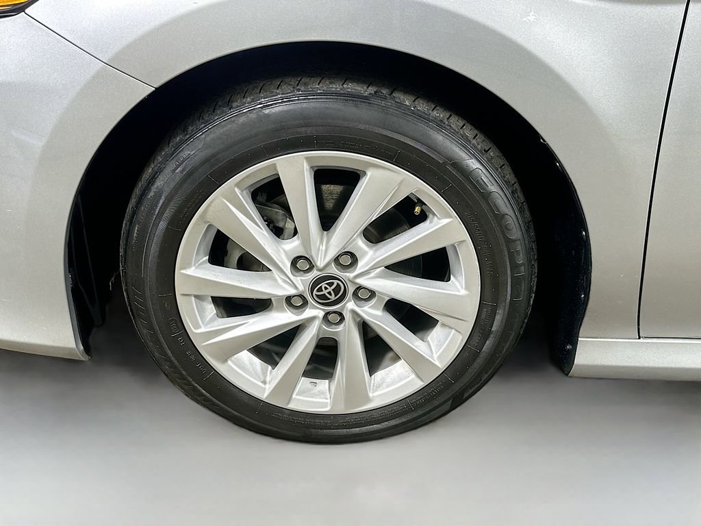 Used 2023 Toyota Camry LE image 8