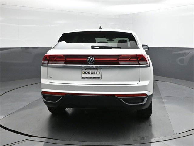 New 2026 Volkswagen Atlas Cross Sport SE image 8