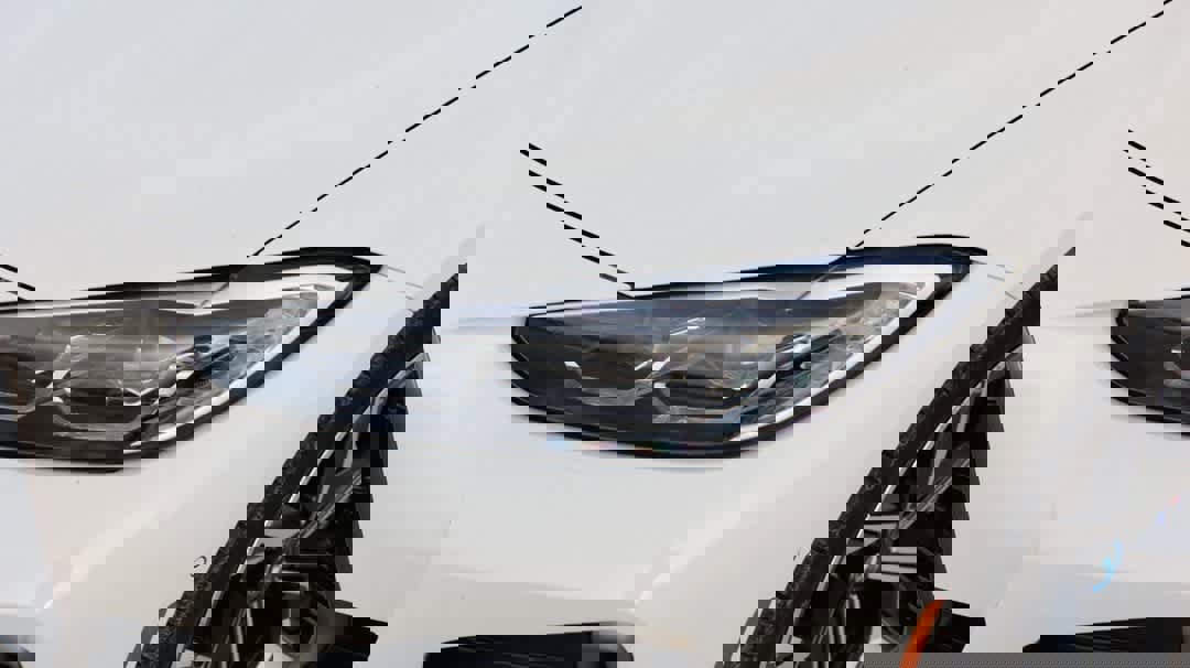 Used 2022 BMW i4 M50 image 10