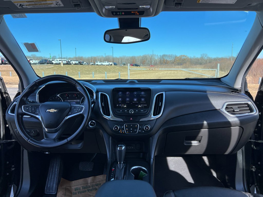 Used 2020 Chevrolet Equinox LT w/ Midnight Edition image 19