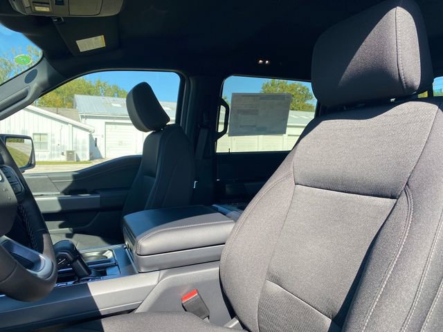 New 2025 Ford F150 XLT image 12