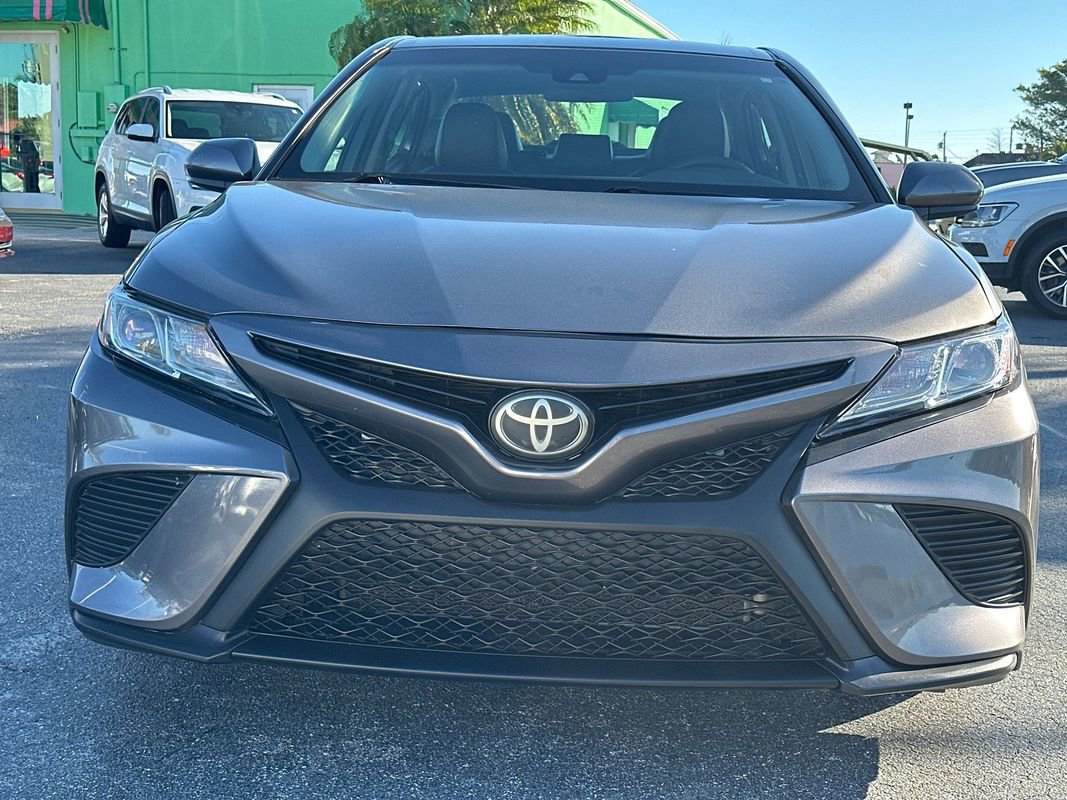 Used 2018 Toyota Camry SE image 8