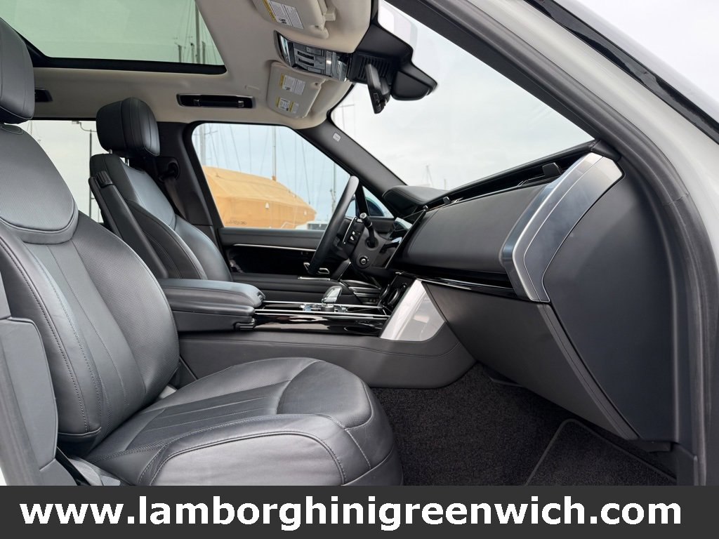 Used 2022 Land Rover Range Rover SE image 48