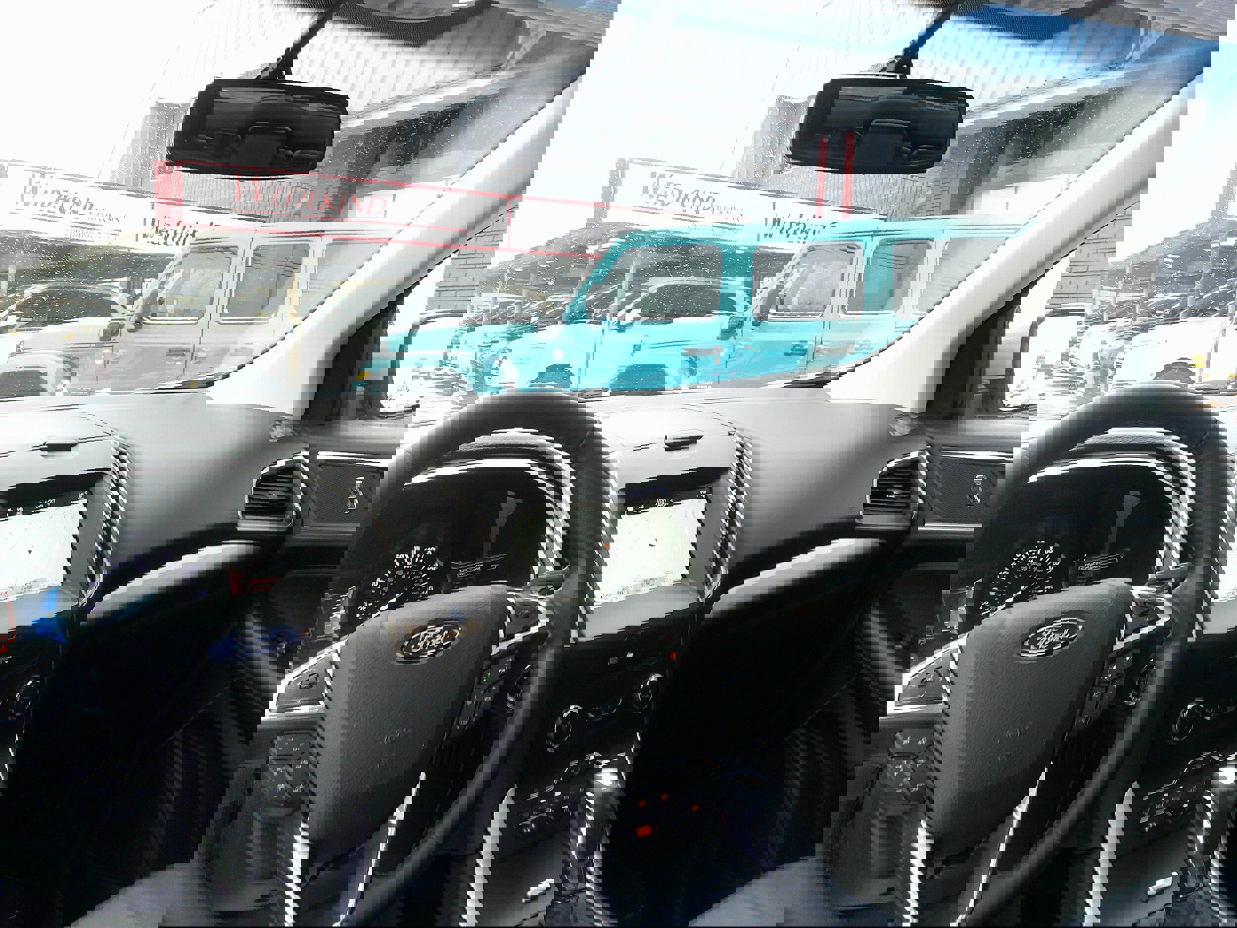 Used 2018 Ford Edge SEL w/ Equipment Group 201A image 22