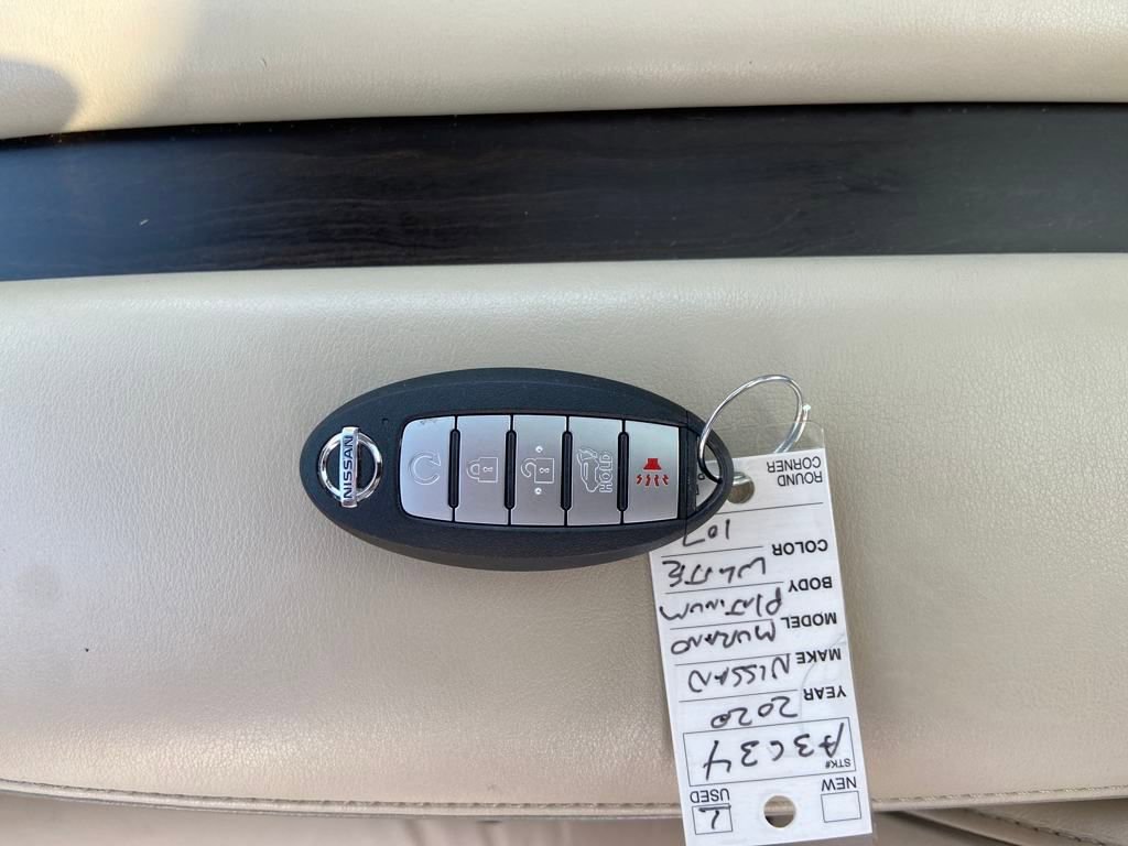 Used 2020 Nissan Murano Platinum image 33