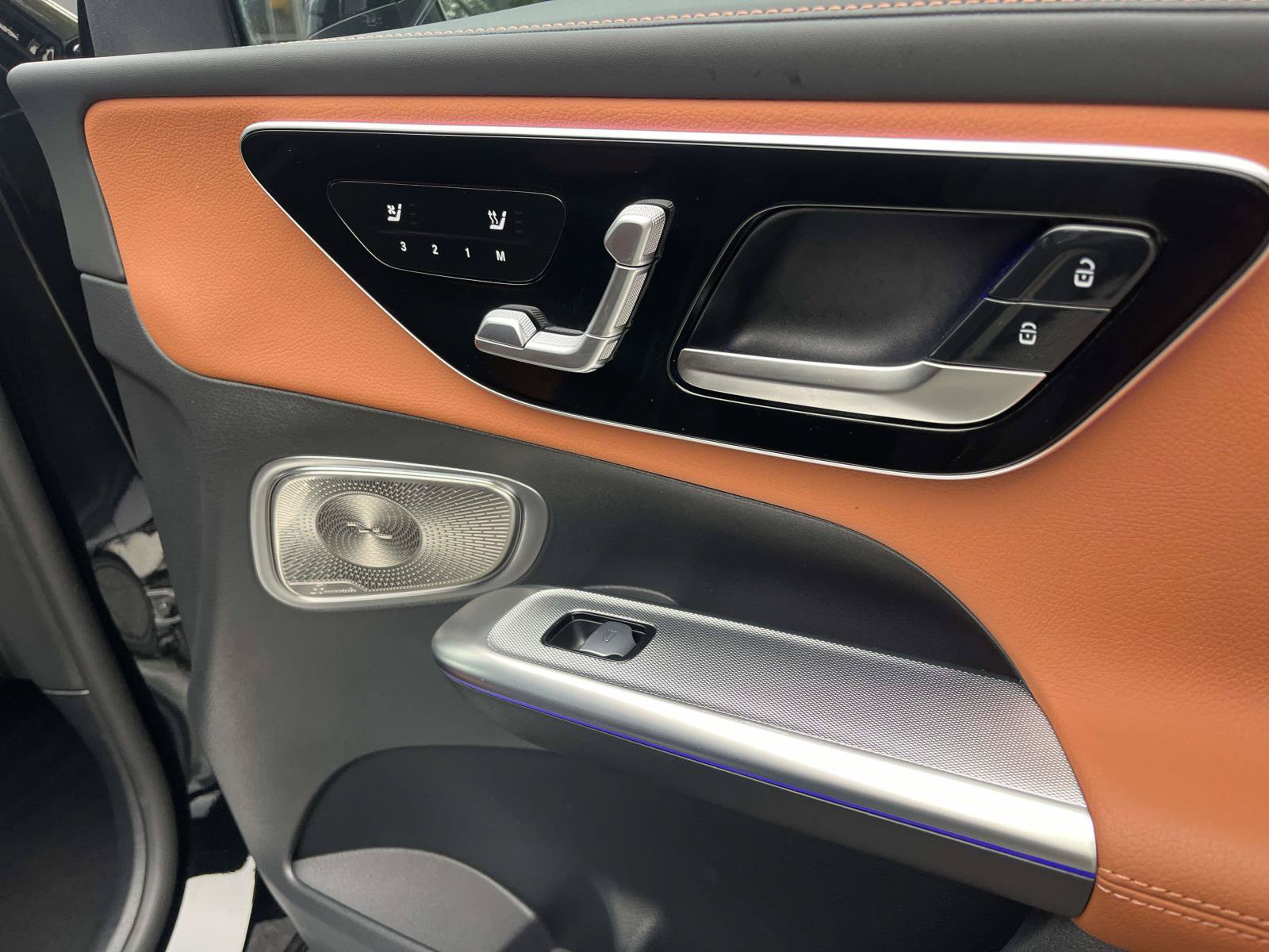 Certified 2025 Mercedes-Benz GLC 300 image 53