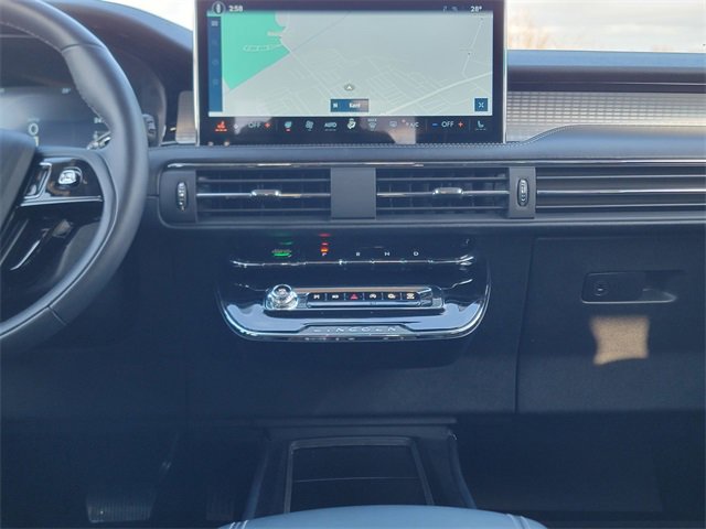 Certified 2024 Lincoln Corsair AWD w/ Equipment Group 101A image 27