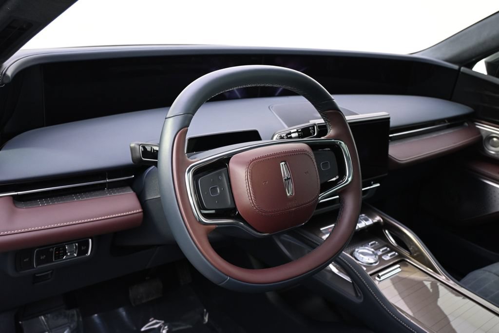 New 2026 Lincoln Nautilus Black Label w/ Jet Appearance Package AWD/4WD image 11