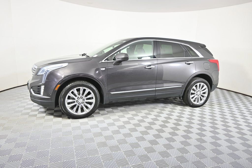 Used 2018 Cadillac XT5 Platinum w/ Driver Assist Package image 2