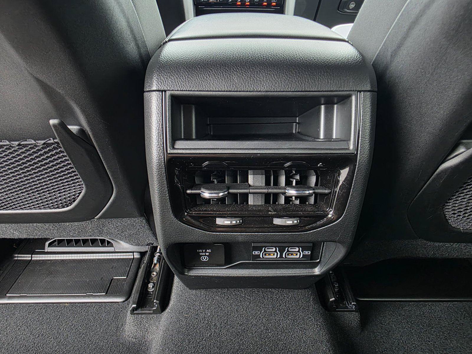 Certified 2025 Jeep Grand Cherokee Laredo X w/ Luxury Tech Group I AWD/4WD image 29