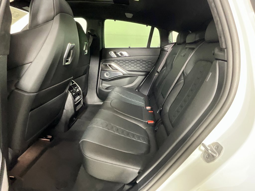 Used 2026 BMW X6 M Competition w/ Executive Package image 23