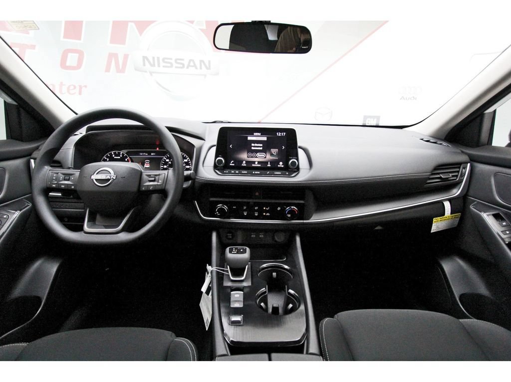 Certified 2025 Nissan Rogue S FWD image 7