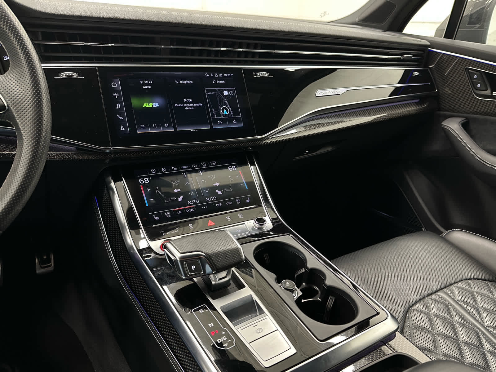 Used 2023 Audi SQ7 Prestige AWD/4WD image 30