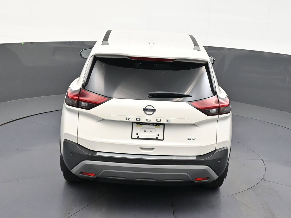 Used 2021 Nissan Rogue SV image 16