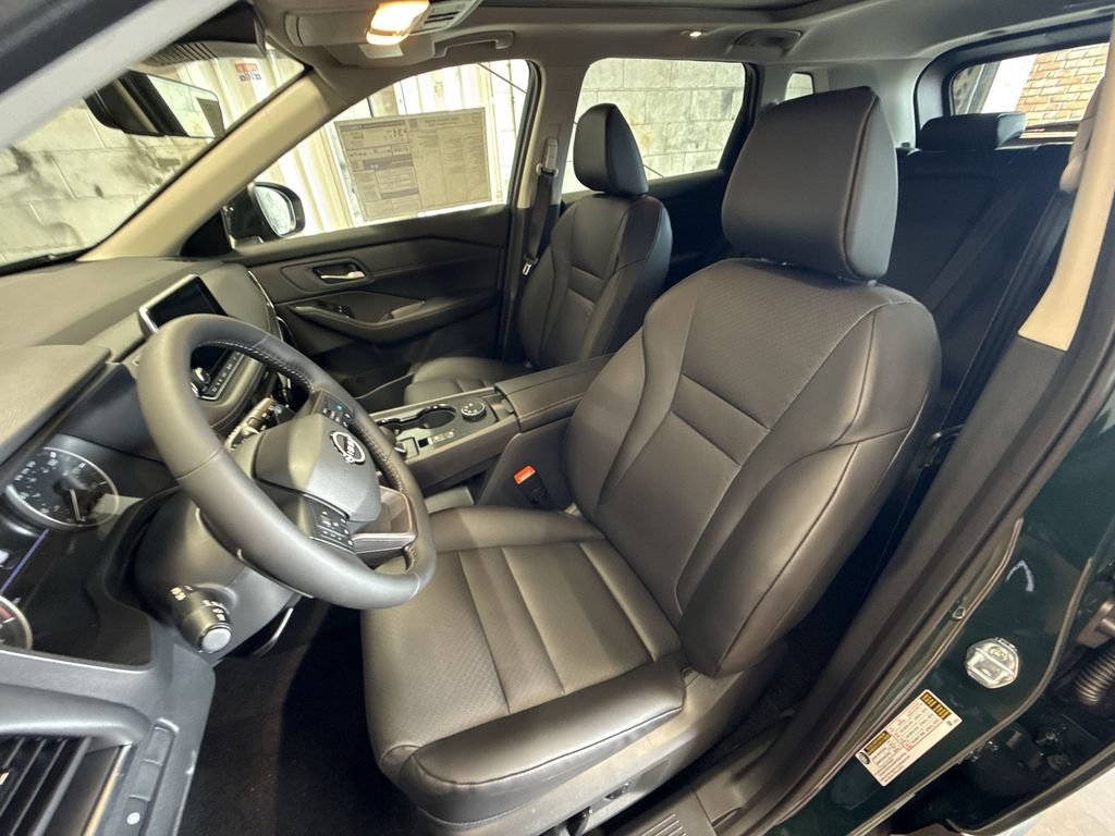 New 2026 Nissan Rogue Dark Armor AWD/4WD image 13