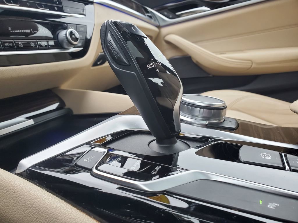 Used 2020 BMW 540i xDrive w/ Convenience Package image 33