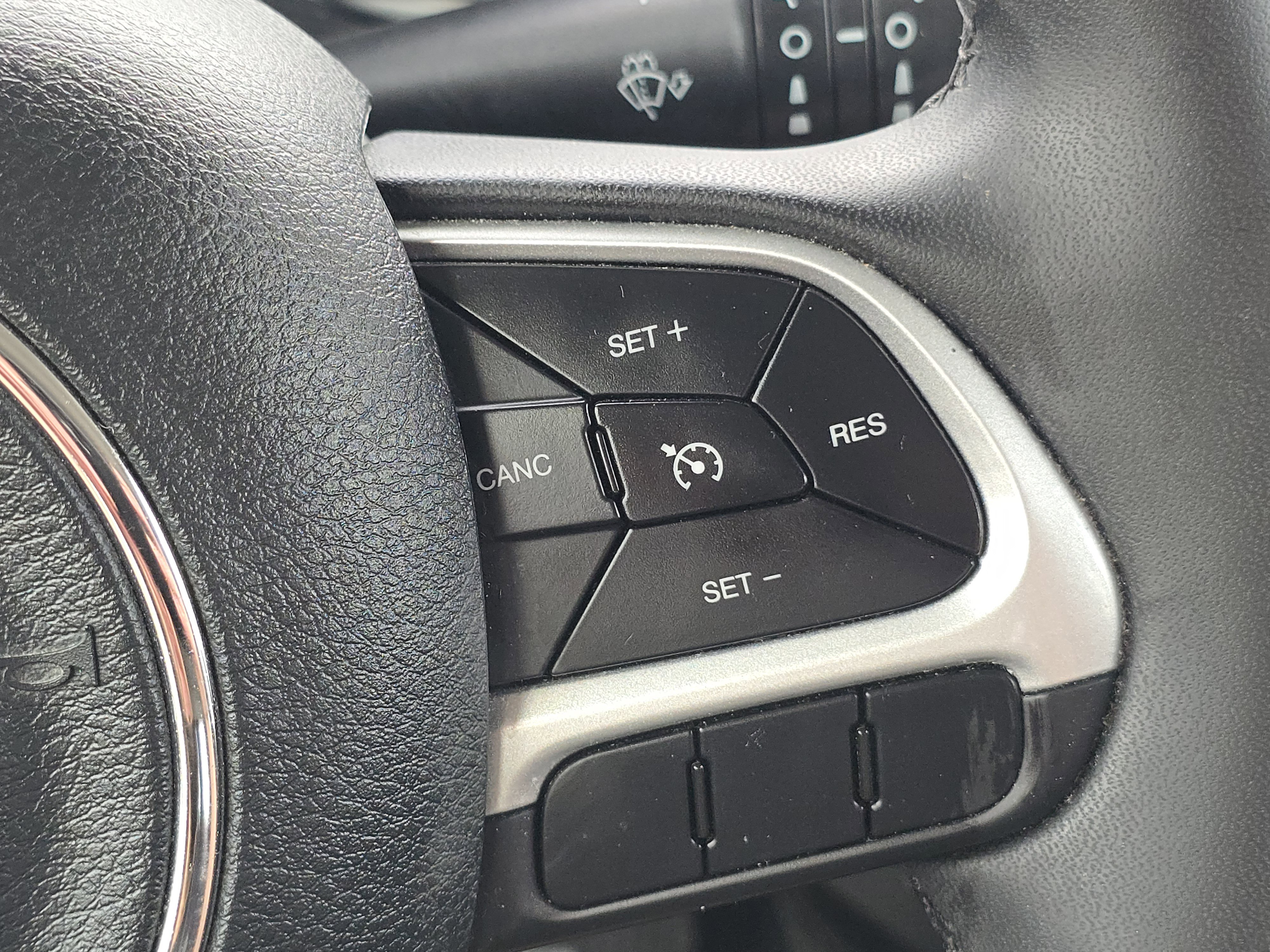 Used 2021 Jeep Renegade Latitude image 8