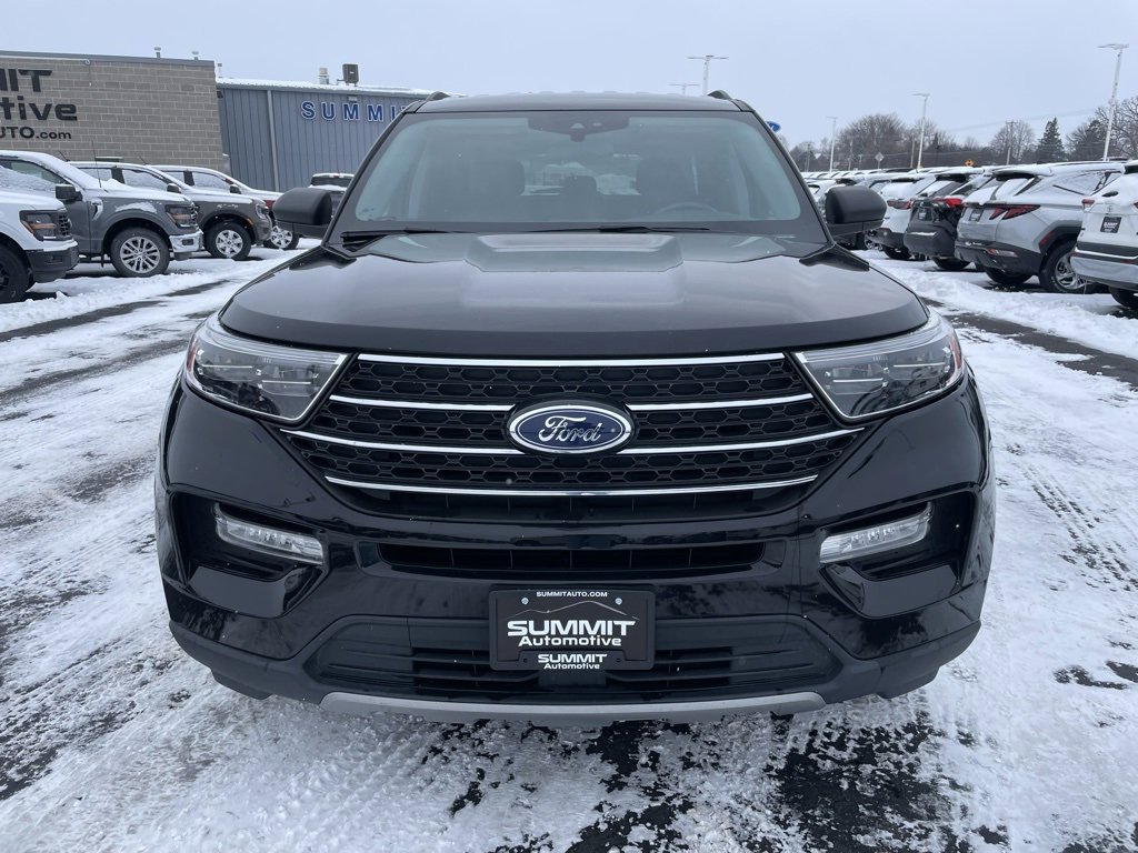 Used 2023 Ford Explorer XLT w/ Equipment Group 202A image 27