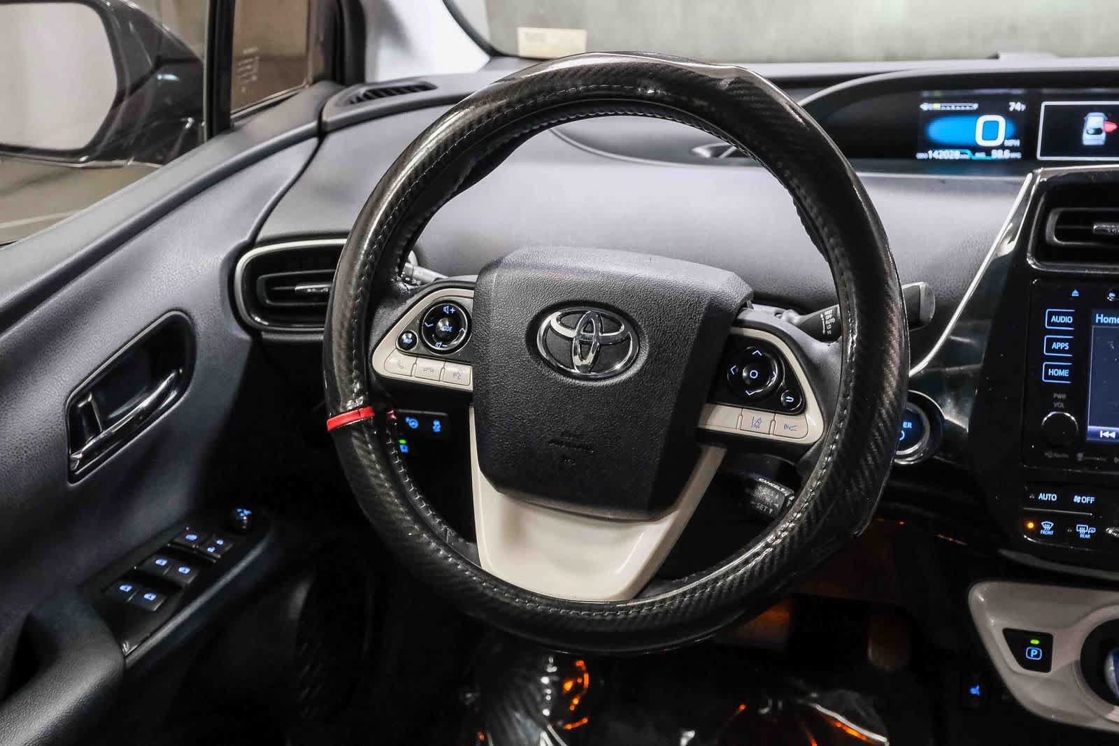 Used 2017 Toyota Prius Four w/ Advanced Technology Package FWD image 18