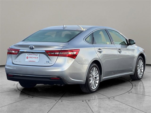 Used 2018 Toyota Avalon Limited image 6
