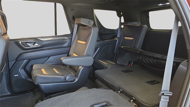 Used 2023 GMC Yukon AT4 w/ AT4 Premium Package image 16