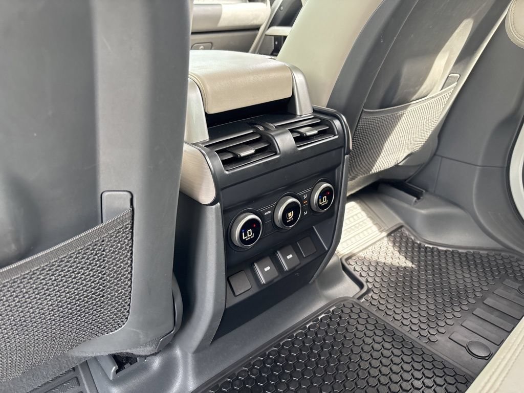 Used 2023 Land Rover Defender 130 First Edition AWD/4WD image 18